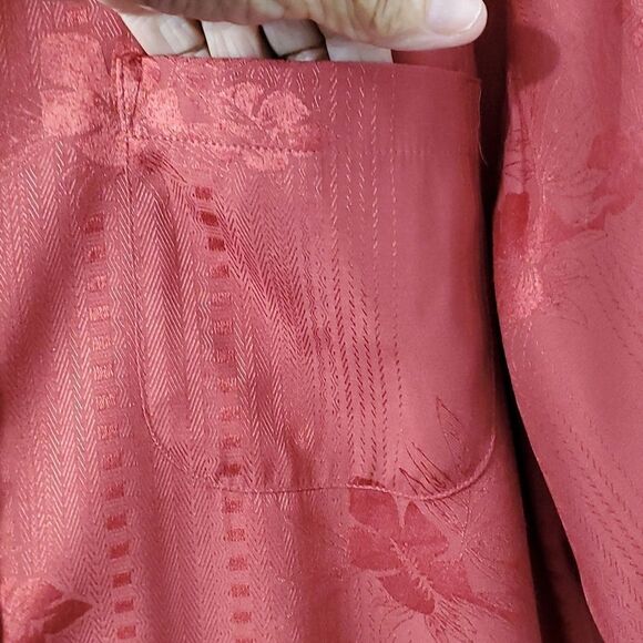 Paradise blue"men's, casual button-down collar shirt. Size large. Beautiful red - Picture 3 of 10